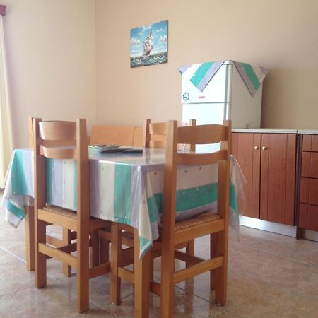 팔라이오코라 Margarita Αpartments Sea View 아파트 외부 사진